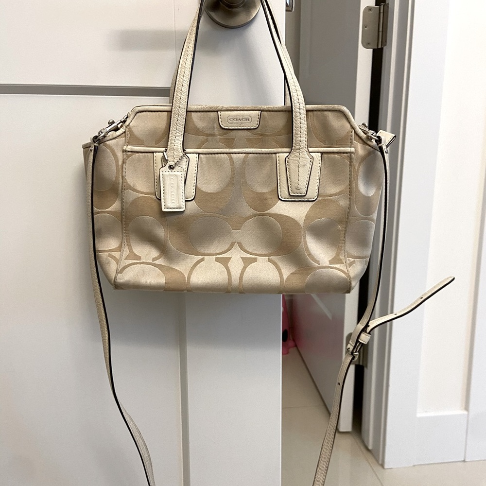 Coach crossbody purse